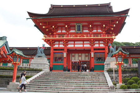 Fushimi Inari Taisha, camino de prosperidad Fushimi Inari Taisha, camino de prosperidad